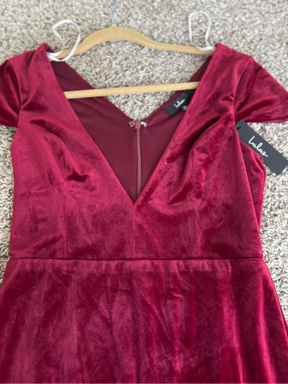 Lulu's Deep V-Neck Velvet Midi Dress in Wine